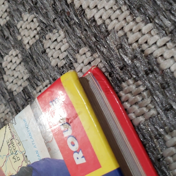 Discovering French: Rouge (English and French Edition) - Picture 4 of 8